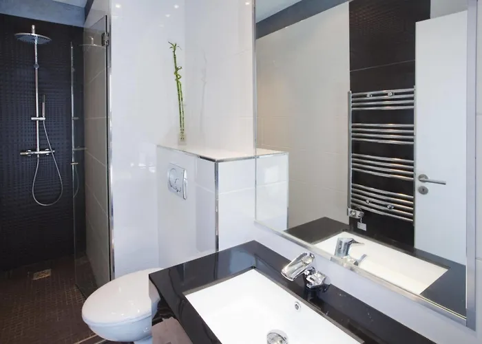 Du Louvre - - Prime Location Palais & Croisette - Luxury By Lra 아파트 칸느