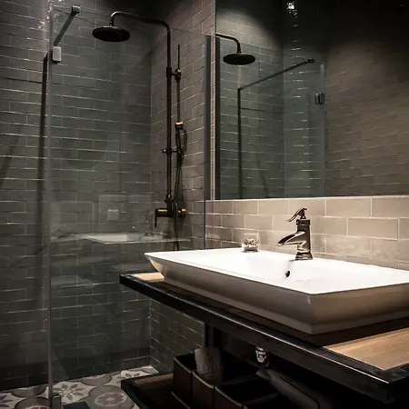 Du Louvre - Lra * Cannes